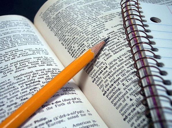 How to Study Properly in College | Study Tips for College Students